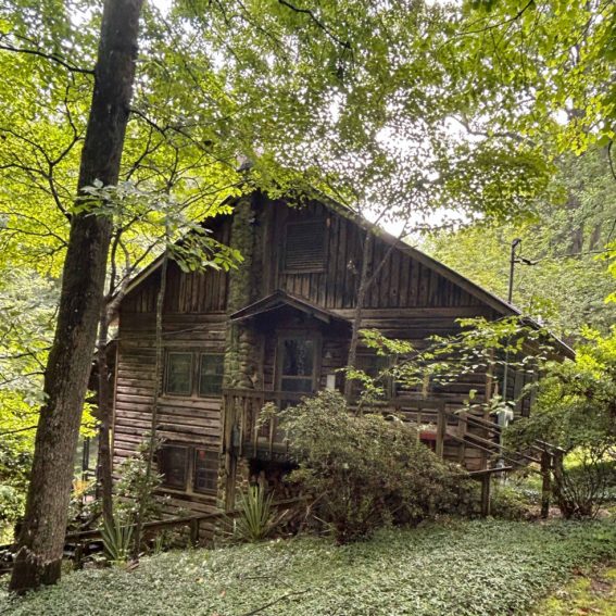 Forbes-Luther Cabin and Livengood Barn